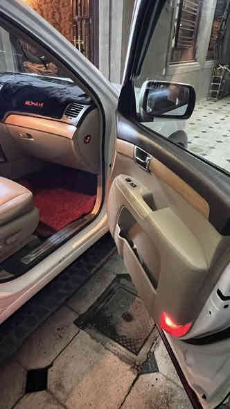 السلام عليكم 

كيا موهافي موديل 2012
 رقم بغداد مشروع وطني 
باسمي والتحويل بأي وقت
خليجي سياره كفاله عامه ضربه وصبغ وتبديل

1.سياره فول المواصفات 1/1 .
2.فتحه سقف .
3.كشنات جلد .
4.بصمه عدد 2 .
5.كشنات كهربائيه .
6.تحكم استيرن .
7.جنطه شفط .
8.مري شفط .
9.اناره ضوئيه أبواب.
10. باقي المواصفات معروفه .
11. ماشيه 63 حقيقي .
12. 6 سلندر 7 راكب 3 قطع تبريد.
13. 4 ويل.
 
((( جديده وجاهزه مكينه وكير )))
(((حداده جديدة وتبريد كلها جاهزه )))

🏠مــكــان-ســياره- بغداد حي الجهاد

✅ 💵 الــسعر: 175 وبيها مجال 
☎️ رقم الهاتف ***********
