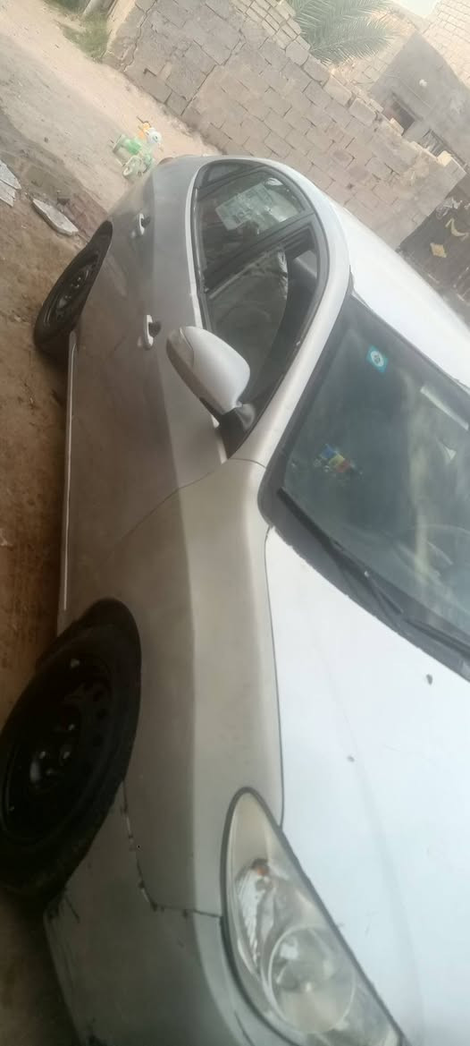 السلام عليكم سياره للبيع السعر 90 وبها مجال‏‪0780 557 6272‬‏
