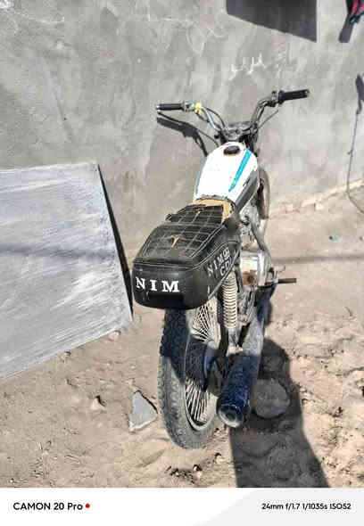 دراجه ارشه للبيع السعر 225 وبيها مجال المكان دوانيه قضاء الدغاره الرقم ***********
