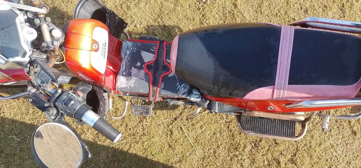 السلام عليكم  دراجه هارلي للبيع الكهربائيات شغاله باتريت عل فحص السعر 400 وبي مجال اي استفسار اتصال عل رقم الهاتف***********
