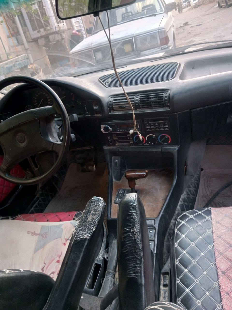 السلام عليكم بيئم535 رقم نجف مكاني نجف موديل1990 مكينه مكفوله الكير توني شاده بس عطل البگ ابيعها هيج وهذه رقمي ***********
***********
