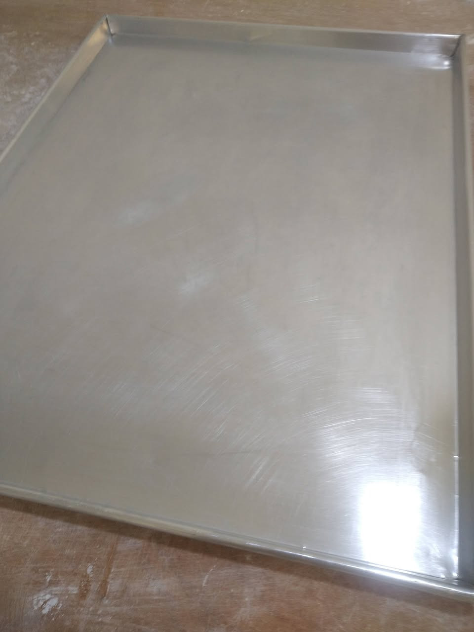 طاوليات اكبر حجم 60,80
20 طاولي سعر الطاولي 13 الف 
طواكه 4 سعرهن 50
المكان حله 
*********** واتساب
