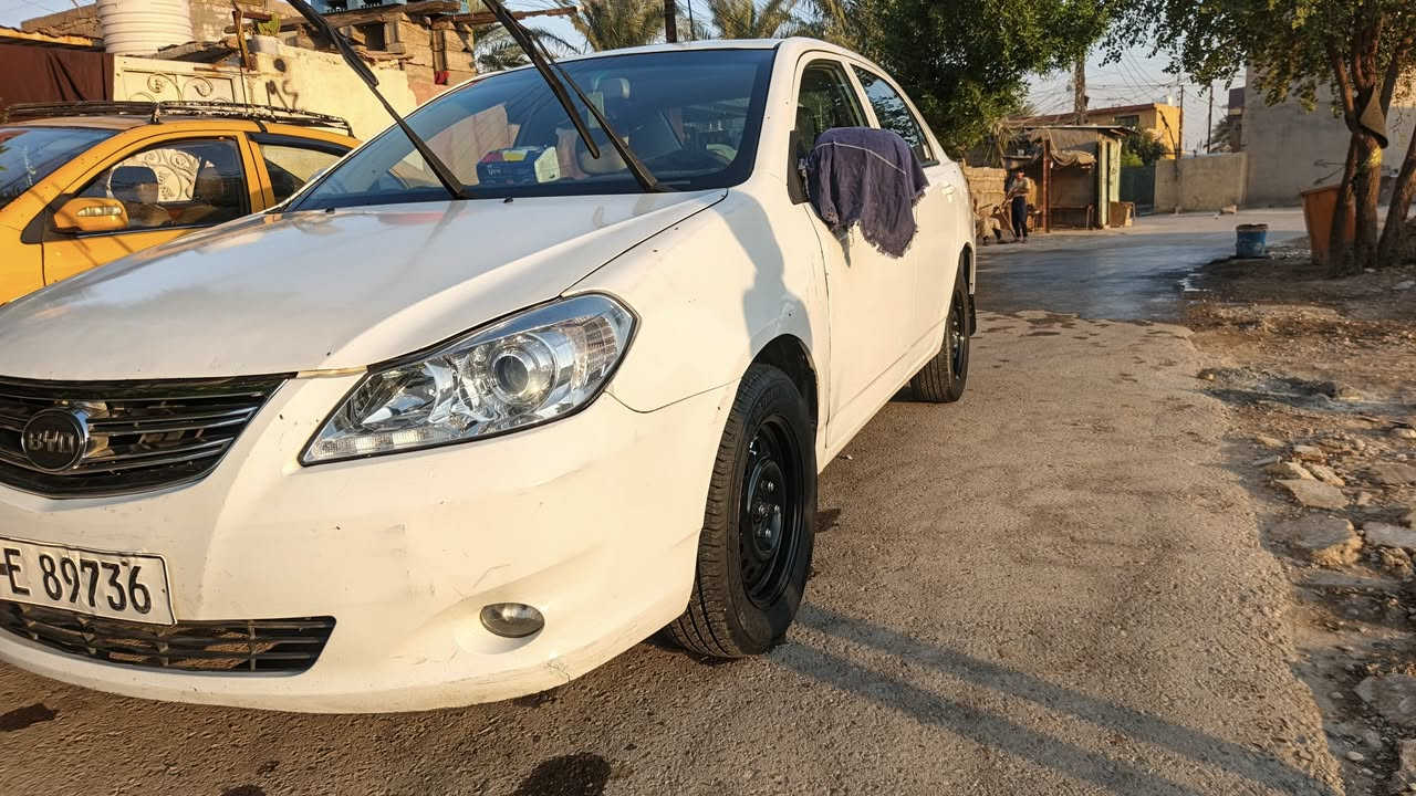 للبيع بي واي دي جي ثري موديل ١٣سياره متعوب عليها الله يشهدكيرقبل ١٠ايام شاده مال كصه خياسات ملكطه مابيهااي خياس بيهاباردباب سايق وباب الخلفي الأيمن ثاني يوم مداورهزه مامنتهيه تخم تايرالسعر58 مكان سياره بغداد المدائن والاتصال عرقم ***********
