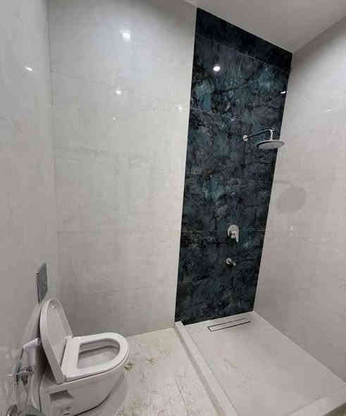 للايجــــــــــــار ✅
.
بيت للايجار في حي الزهراء مساحة 150م بناء حديث ديلوكس موقع ممتاز على شارع عريض 

مواصفات البيت / 
.
غرفتين منام ، صاله ، استقبال ، مطبخ ، صحيات ، كراج 

.

سعر الايجار مليون وربع   

.
✅ الذهبي للاستثمار العقاري ✅

#مجــــــاز_قانــــــــونيــاً
—————————————
#ملاحظه لعملائنا الكرام يتوفر لدينا عروض عقاريه بيوت للبيع والايجار في كافة مناطق محافظة البصره كذلك يتوفر لدينا بنايات تجاريه للبيع في مناطق ممتازه بوارد شهري ممتاز 
‏‌‎ للمعلومات اكثر التواصل على الارقام الموضحه او زيارة
الموقع 
البصره_ شارع عام حي الزهراء _ قرب مستشفى النفط
***********
