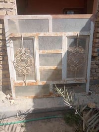شباك • ٢ قطع • متر ونص