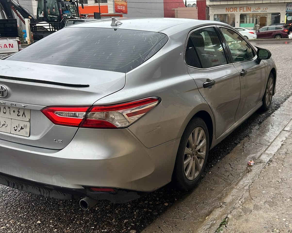 سلام عليكم
كامري امريكي
 LE

 موديل 2018
  ماشي 281 الف حقيقي سياره كلين تايتل
 بلا قطره صبغ بلا تبديل. بلا تكحيل كلها شرط فقط بي مكانين تعديل صغار بدون دواخل بدون اربك كير محرك شرط مامفتوح السعر 168 بي مجال قليل عليها غرامه 300$ دولار ينزل من السعر مكان السياره دهوك دوميز رقم موبايل *********** وتساب دهوك, العراق
