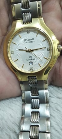 سويسري • ذهب ٢٢قيراط • ياقوت