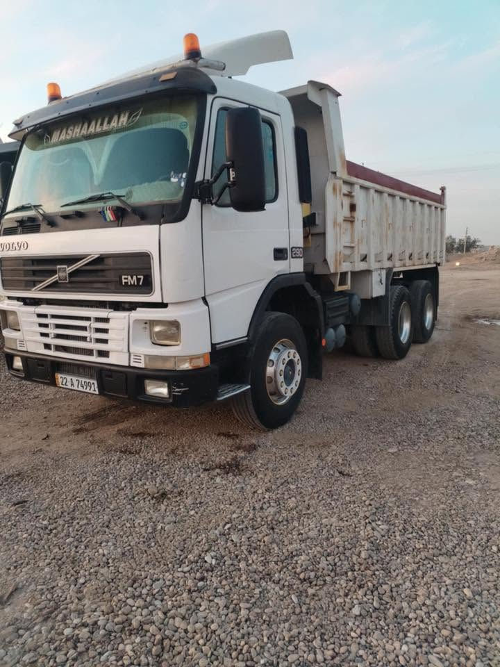 قلاب للبيع كفالة عامة شرط دوشمة جديدة   تبريد ثلج ويه السويج وتدفئة شغال كهربائيات شرط  تخم تايرات كلها جديد السيارة بمعنى الكلمة جديدة و ماناقصة برقي +شرط التحول للاستفسار 
مكان السيارة كركوك
***********
