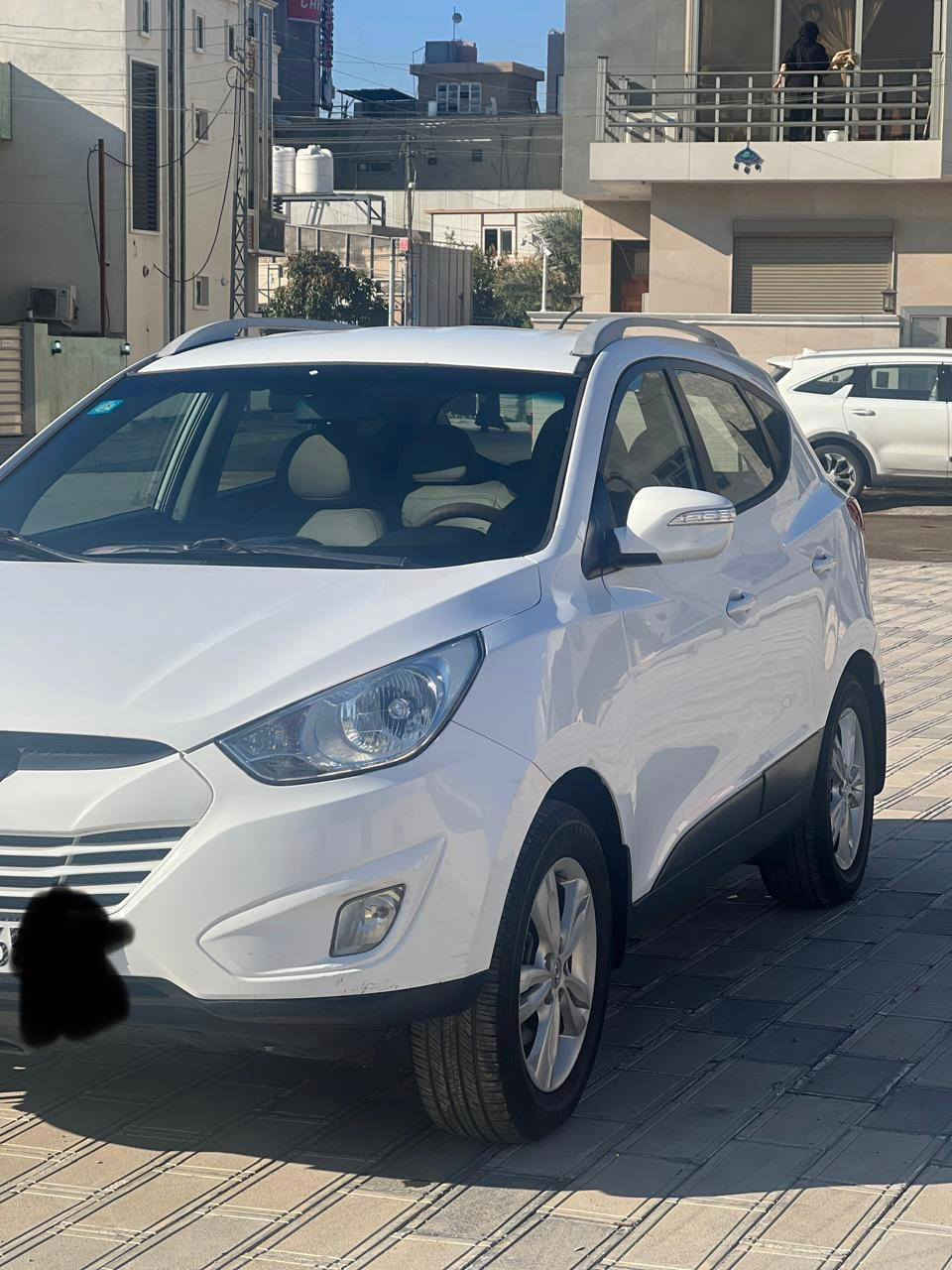 السلام عليكم للبيع توسان موديل 14 خليجي مكفول كفالة عامة معدة باب صبغ بدون  السعر 138 مكان بغداد السيدية ✅ الستفسار ***********
