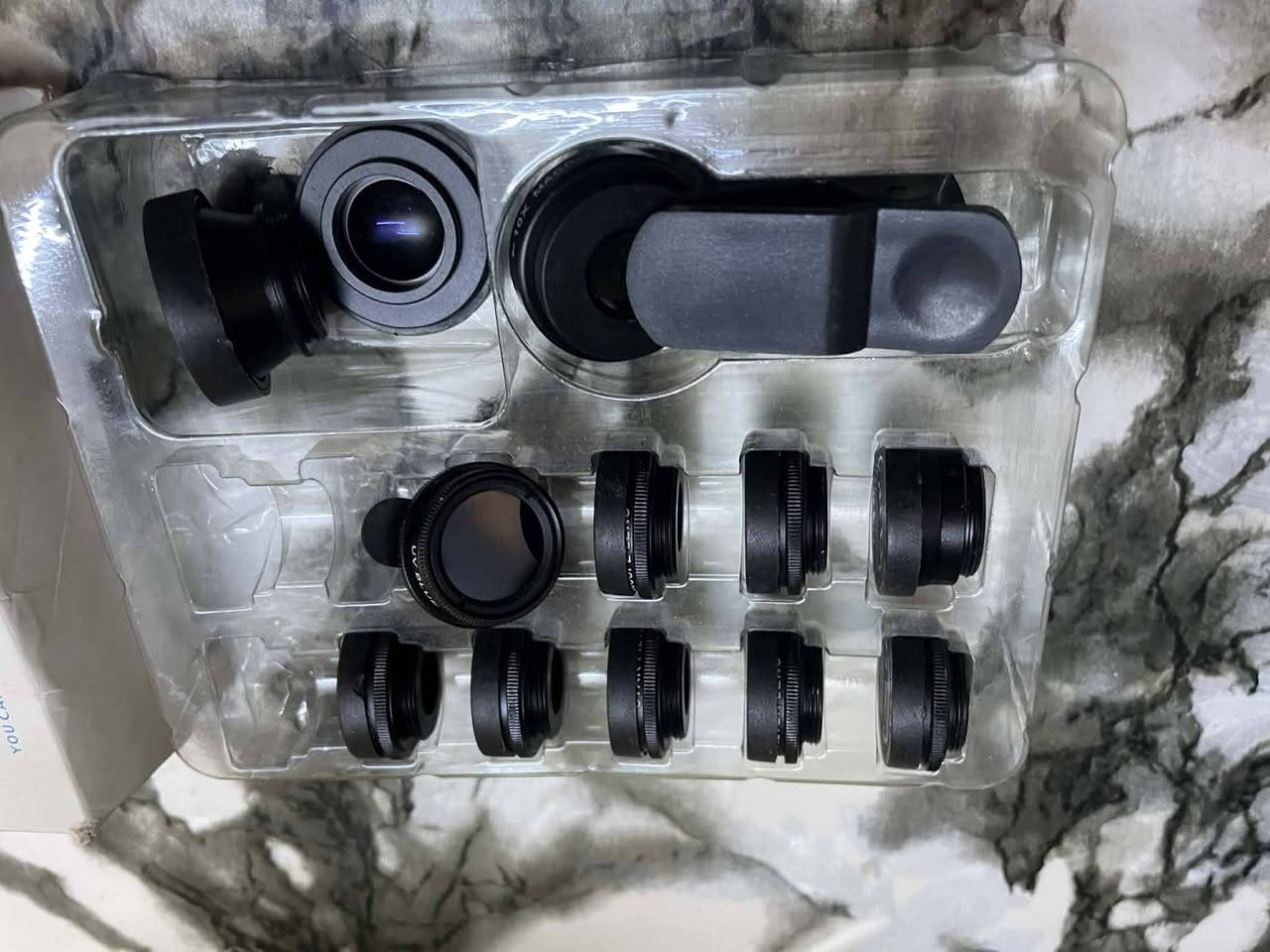 هذا شي يخص التلفون عدسات مال تصوير ماعرف مال شنو نطوني سعر وبالعافيه


**إذا كنت صاحب هذا الإعلان وتريد حذفه لأي سبب، رجاءا أرسل رسالة إلى الدعم الفني**