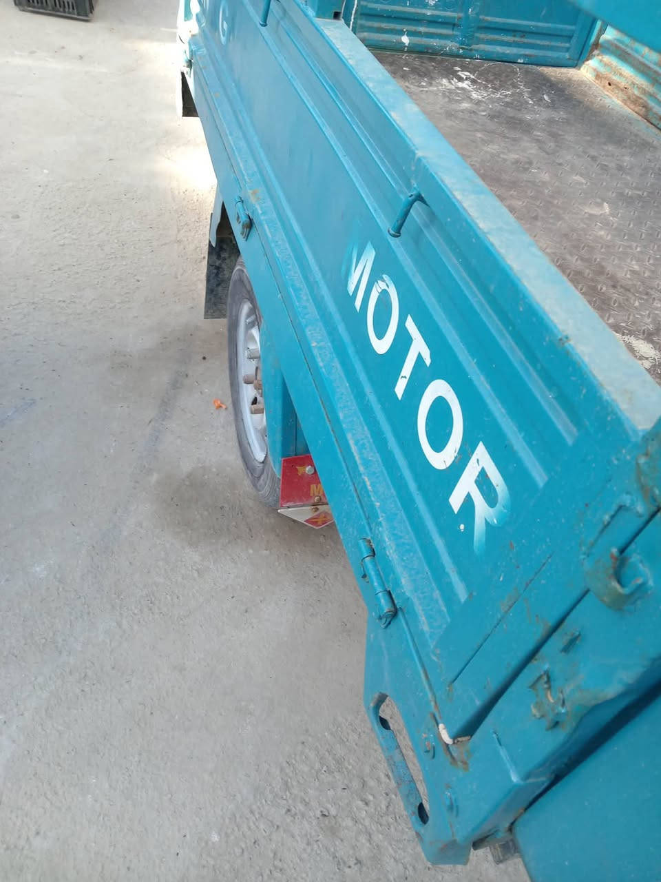 سلام عليكم ستوته للبيع موديل 19 اورق بسمي ماناقصها اي شي السعر واحد 1300 وبيها مجال  كربلاء جامعه وارث الرقم ***********
