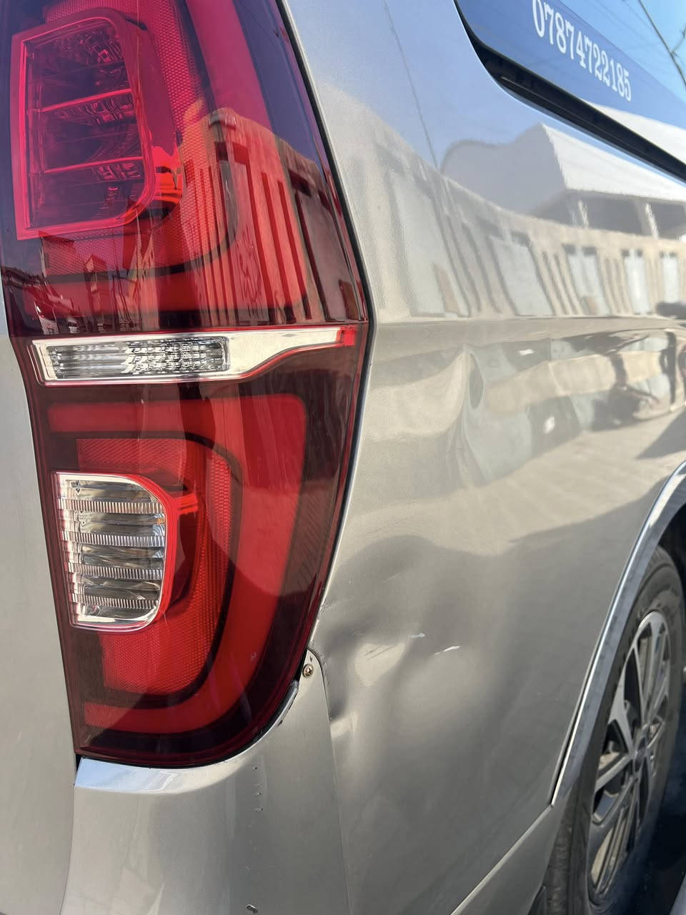 ستاركس للبيع اصل 2012ومرمزه ومعلايه 2023
