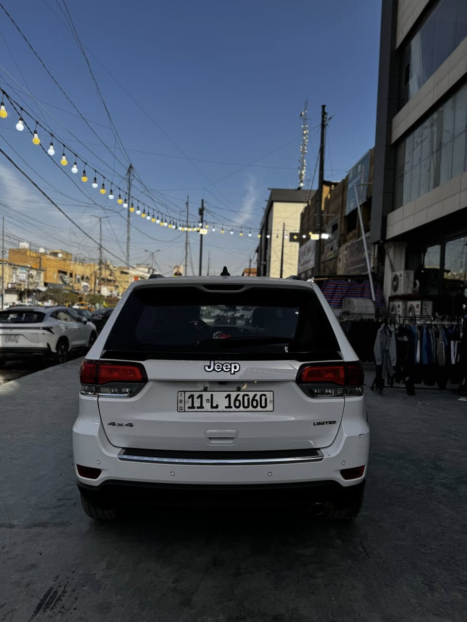 السلام عليكم
جيب 2022 لمتدد السياره فولل مواصفات وارد امريكي مكفولة من الصبغ فقط بارد بل جاملغ الخلفي مثل ماموضح بل صور ماشية 68ميل باسمي تحويل ثاني يوم السيارة جاهزة من كلشي ومابية اي نقص المكان الحرية الدور السعر33500 وبي مجال  ملاحضه البيع على الورق القديم 145  ***********
