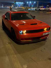 شباب  جالنجر ٢٠١٦  لون مميزز ورقم رباعي مميزز سياره فول موصفات ١/١ فتح...