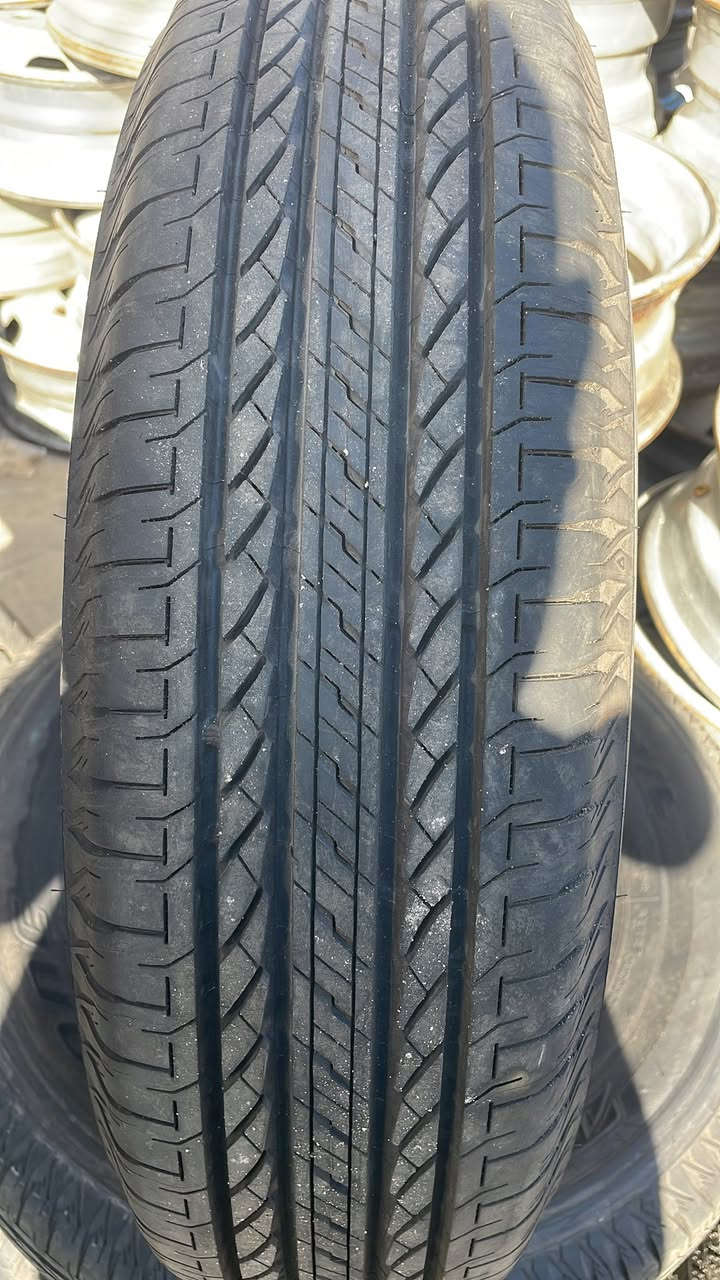 تاير دنلوب ياباني اصلي الحجم 15 هايسة نيسان جنبي سعر الزوج (175) الف مكاني مجمع مشن بغداد متوفر جملة و مفرد يوجد توصيل لجميع محافظات *********** واتساب
