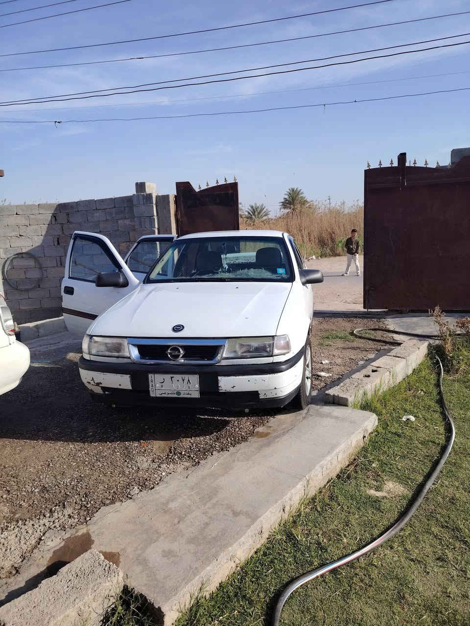 اوبل فكترا موديل ٩٢ مكفوله من صبق وضربه فقط هلال الخلفي كهربائيات كلها شغاله شاشه جديد زنون جديد +تخم تاير صدر امامي خلفي قبل سبوع مشتغلهن   (((٣٥))) وبيها مجال قليل للطيبين  ***********   المكان الانبار الفلوجه  منطقت السجر
