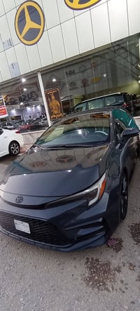 للبيع كورلا 2023 وارد امريكي بدون رقم حادث قطعه وحدة محرك 2000 داخل لو...
