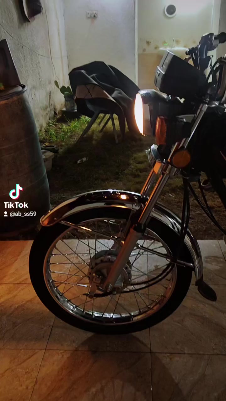 امراوس بستوته مديل 2025 شبه اصلي سكنر 6 اوراق ***********
