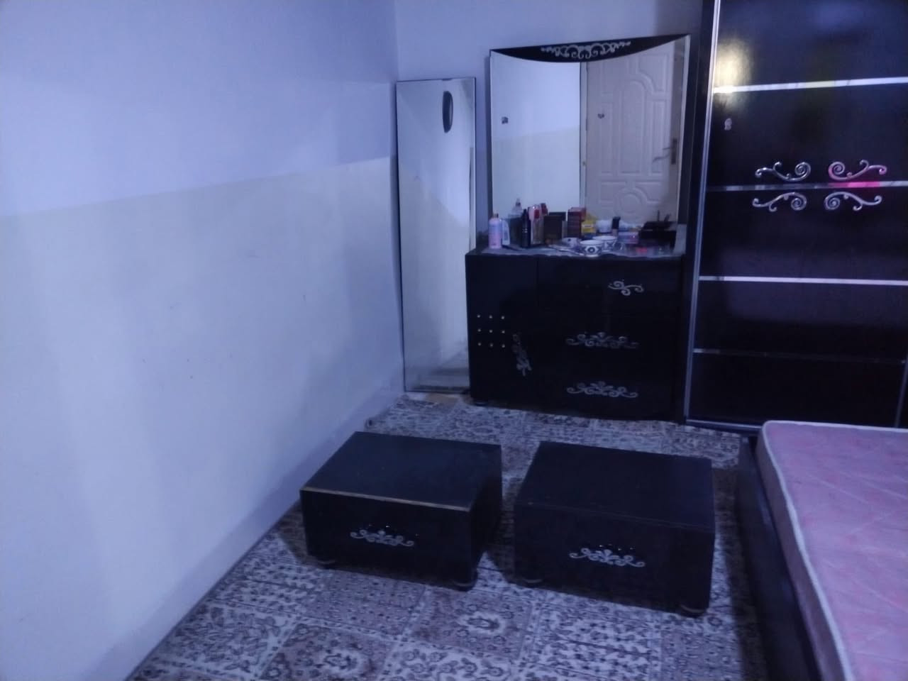 فرۆشتنی    خیرا    تاخم نوستن خاوینو راقی نمونەیە لەجوانی 7 بارجەیە دۆشەکی لەگەلە230هەزار  کریار بئتە نامە


**إذا كنت صاحب هذا الإعلان وتريد حذفه لأي سبب، رجاءا أرسل رسالة إلى الدعم الفني**