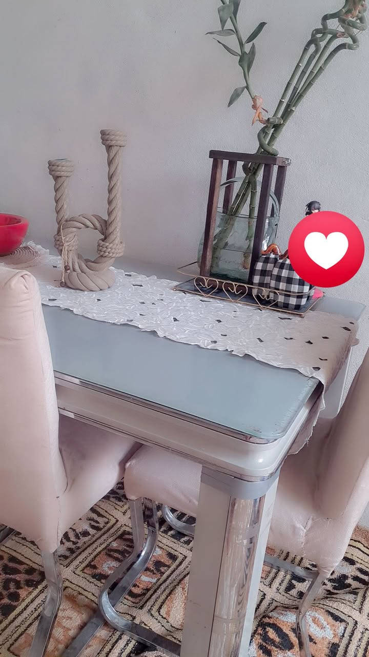 طبله بهل شكل الوجه جام ويا ٤كراسي ستيل ب٧٠ورديه خارج  ***********الاستفسار اتصال ع رقم
