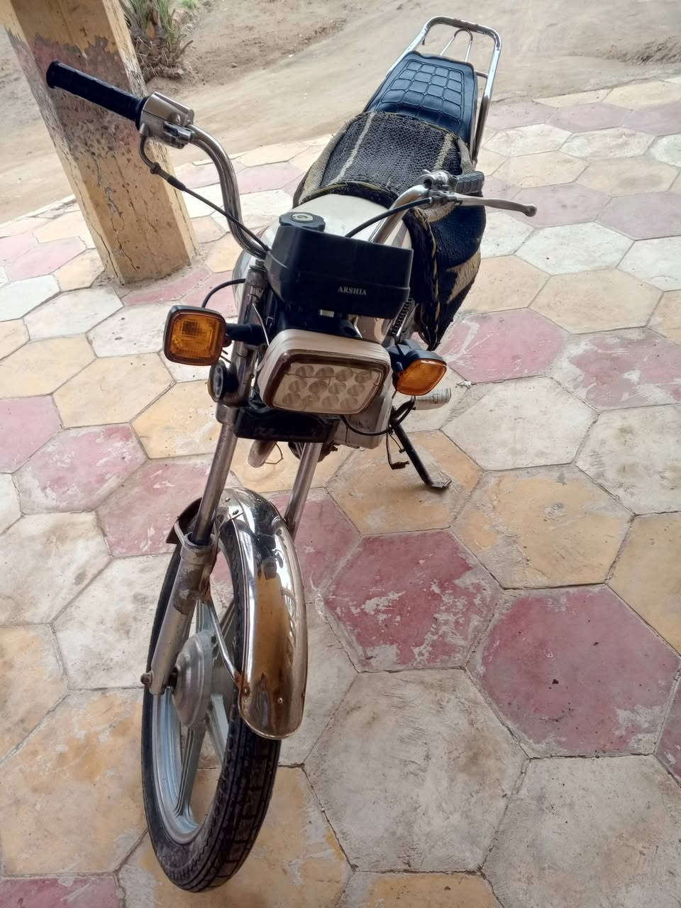 سلام عليكم  دراجه تايكر موديل 20
ابسمي سعر 350وبيه مجال لشراي مكان كربلاء امام عون عليه سلام   تصل فقط رقم ***********
