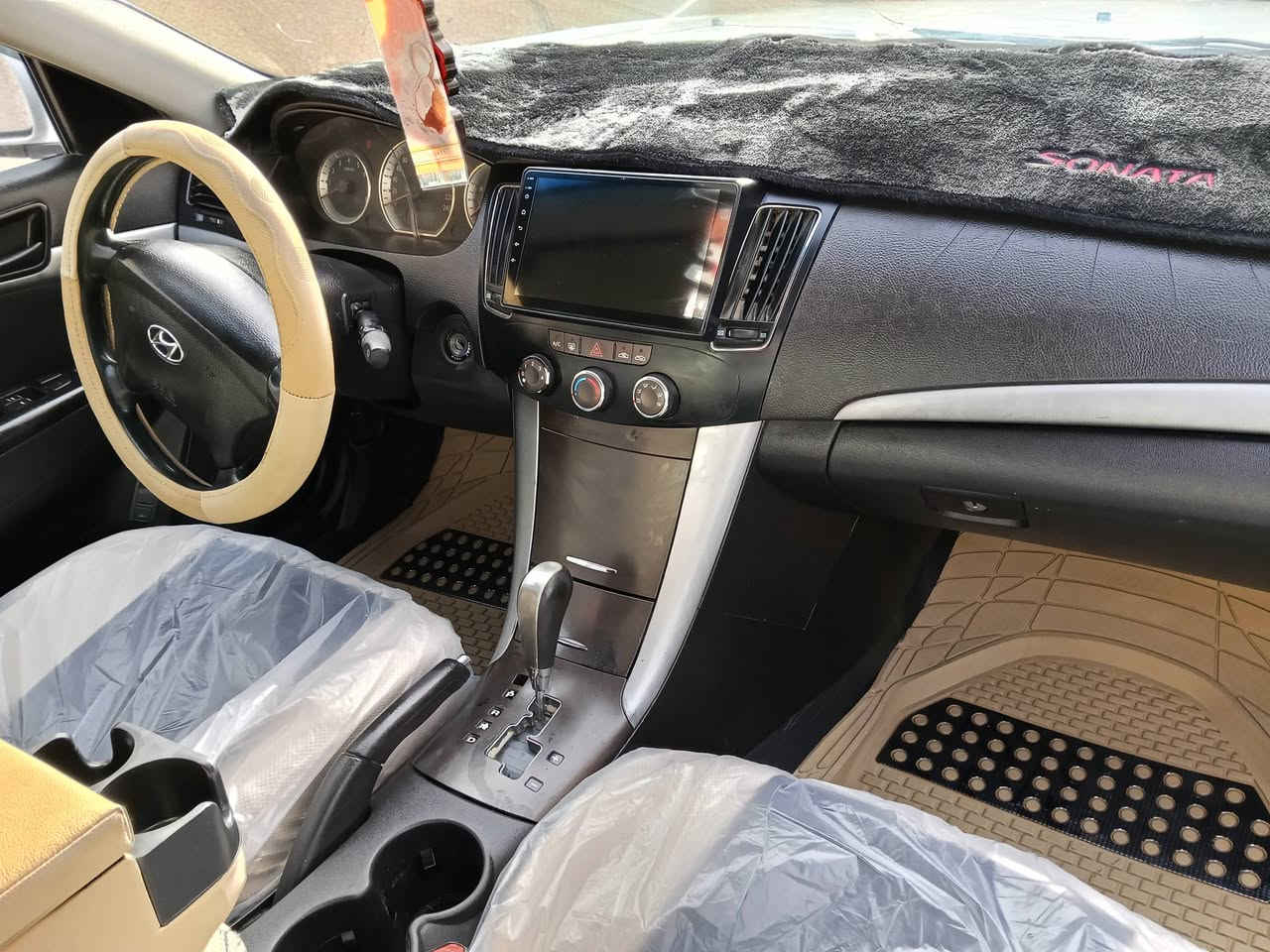 السلام عليكم  للبيع سوناتا مقدس موديل 9 خليجي محرك. 2400المرقوب سياره  ماعايزه شي  السياره صبق حزام بدون دواخل السعر مناسب 98بيها مجال قليل  مال جناي مكان السياره صلاح الدين تكريت  الرقم ***********
