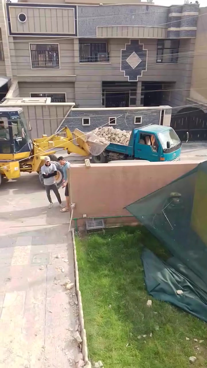 السلام علیکم کادر تفلیش الرباطات تکشیر الجدران وقلع ارضایی ورفع النقاذ بغداد فقط اتصل وبخدمتک ***********
