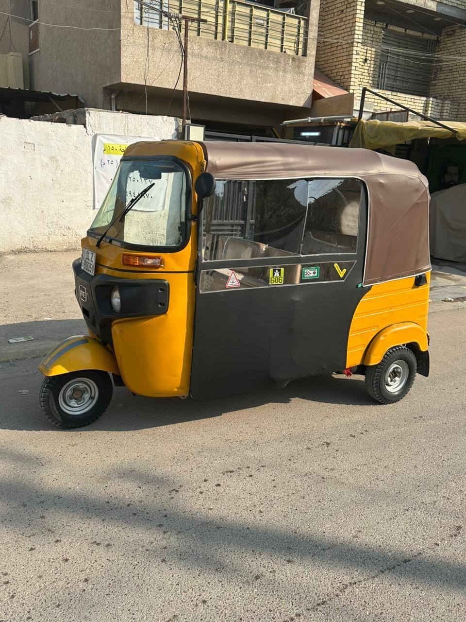 السلام عليكم تكتك للبيع مديل19 مرقم باسمي ثاني يوم تحويل التكتك اي نقص مابيهه تراي زيرو دوشمه سفريات 14 قطعه مسجل دمام تخم تاير جديد السعر 6 وبيهه مجال الشراي يتصل ويدلل مكاني بغداد البياع ***********
