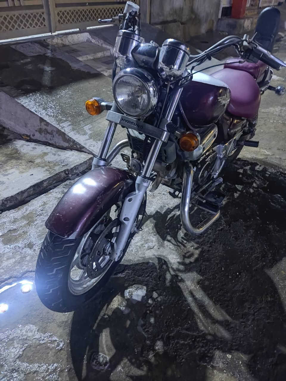 دراجة هارلي ياماها محرك 250cc دراجة نظيفة وحلوة وكلشي شغال بيهةالسعر 800وبيهة مجال مكان بعقوبة ***********
