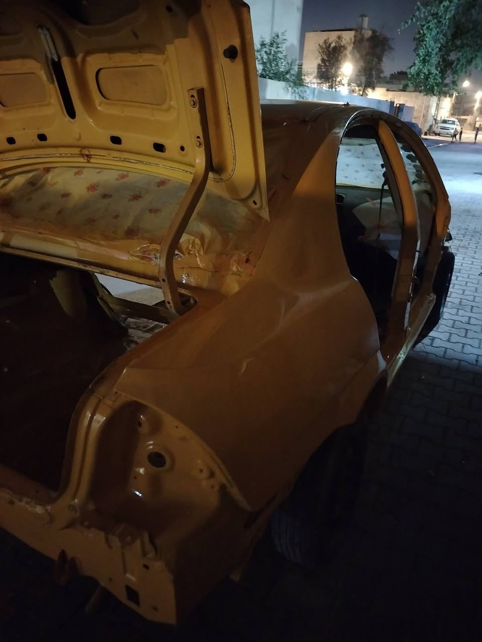 تعمير عام
سمكره وصبغ
وكهربائيات ومحرك
***********
البصره الاصمعي قديم
