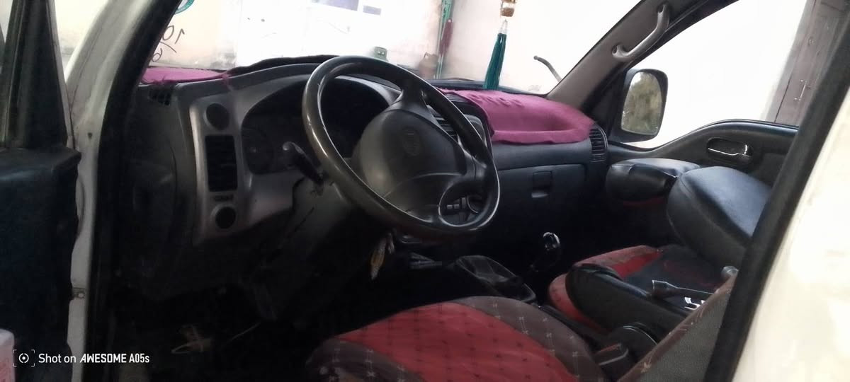 دوتني بؤ فروشتن 2008رقم سليماني 
سنوى تا28 بوياخ عام  مكينه 300 عادي
شوين كلار *********** نرخ 60گلا
