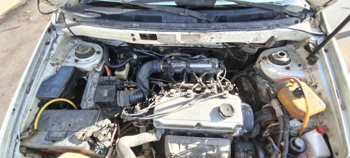 للبيع مسبوشي ٧ راكب موديل ٩٤ مكينه وكير جدد وضفيرة جديدة وتخم تاير جديد سيارة يسرة بلاد مكاني نجف ناحية الحرية
السعر ٤١ وبيه مجال
***********
