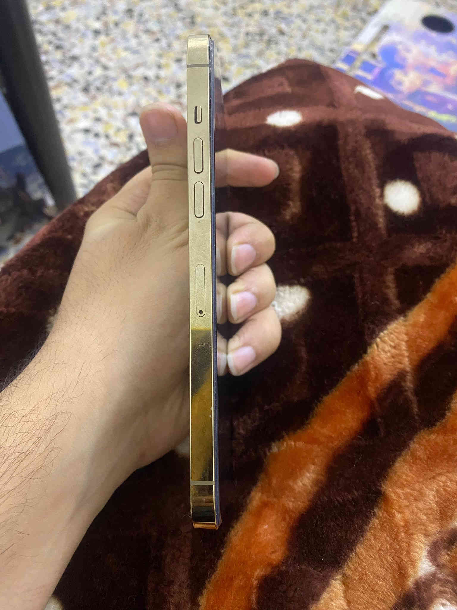 أيفون 12// برو ماكس ///سعره 290 // وبي مجال // جهاز ماستر AAA// بي فطور بالكلاس//ذاكرته // 256//جدا// نضيف// بغداد بلديات // ***********
