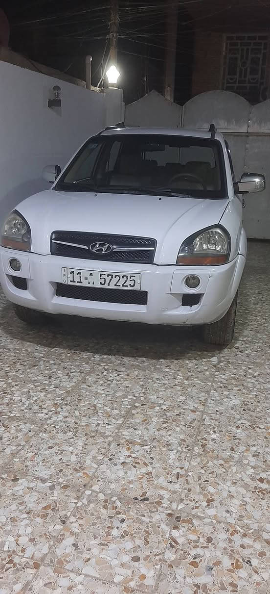 توسان خليجي ٢٠٠٩ رقم بغداد مكان سياره بابل المدحتيه *********** لسعر ١٢٧
