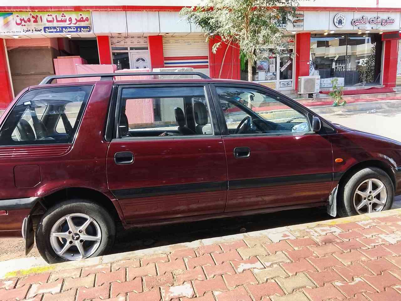 سلام عليكم للبيع فقط بدون مراوس مستي بوشي ياباني 7راكب موديل 95تدفة وتبريد سنوية جديد لحد 29 رقم سليمانية بسمي مكينة ٢٠٠٠ كير عادي سيارة كفالة فقط مصبوغة جمالية مكان السيارة ديالى خانقين للاستفسار الاتصال على الرقم *********** السعر فقط ٤٠ورقة اوبي مجال قليل
