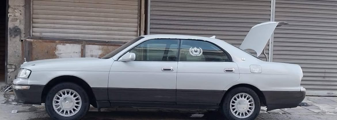 من رخصه مدير الكروب المحترم
السلام عليكم سياره للبيع او مراوس بتكسي.

بطه متصل رقم انبارالماني شرط التحويل أو وكاله سياره حلوه كير ومحرك تمام تخم تاير باتري جديد والكشر شوف العين السعر 45   وبيهه مجال . السياره حاليا ابغداد 
*********** واتساب
