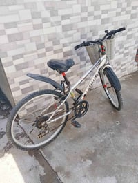 دراجة • للبيع