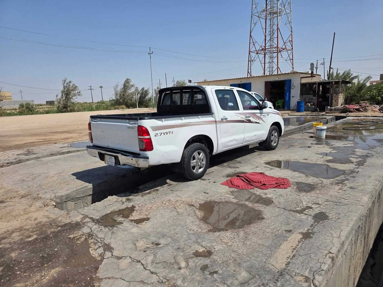 الشلام عليكم
البيع السعر ١٢٥ 
مديل ٢٠٠٨ 
المكان البصرة الدير النشوه 
الا تصال على ***********
الي ما يعجبه السعر خلي يعبر المنشور 
والله يروق الجميع
