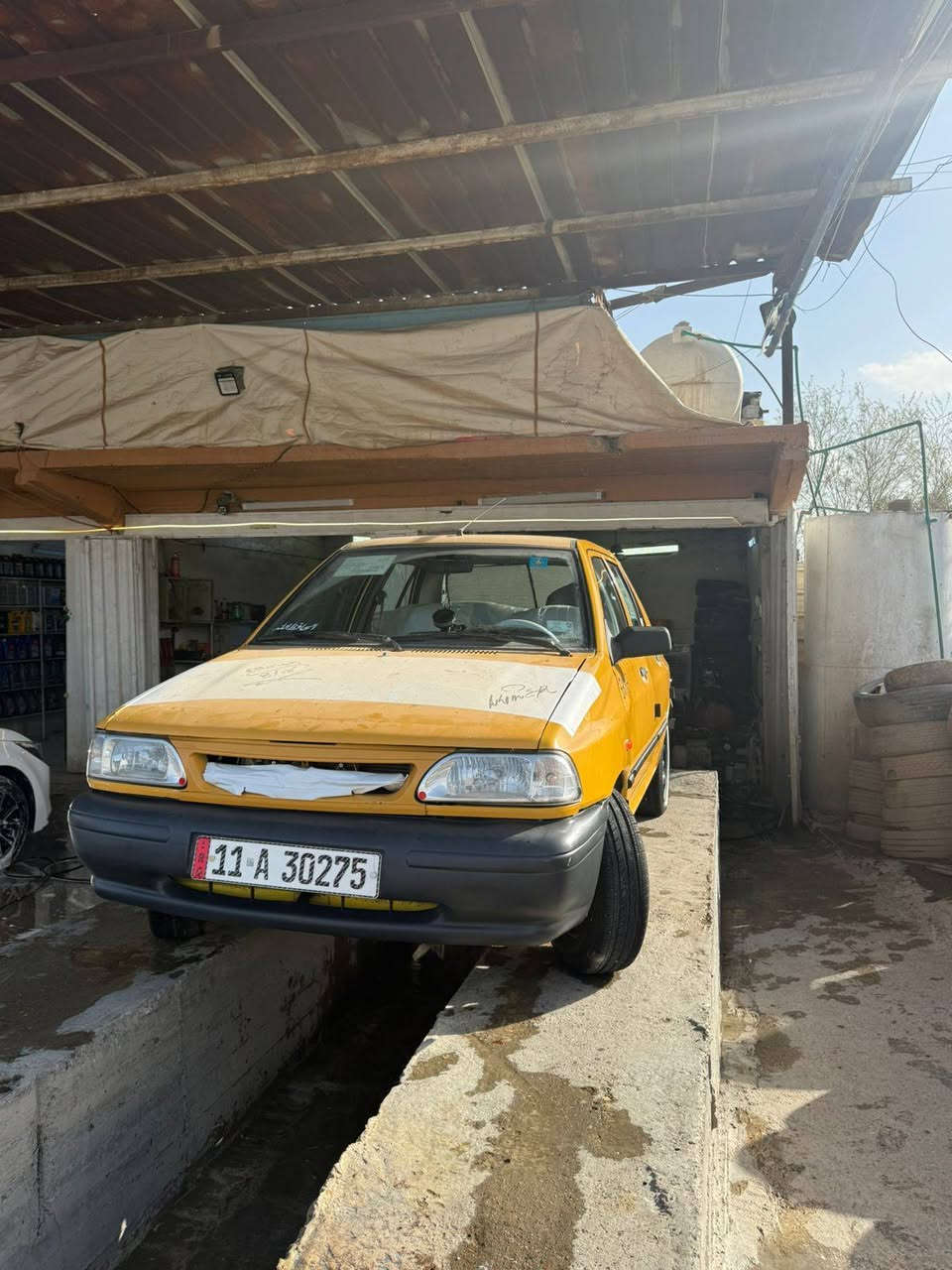 سلام عليكم سايبه للبيع 2015 كامله مكمله من كلشي لسياره خير من الله لسعر 34او بيه مجال اتصال *********** بي واتساب
