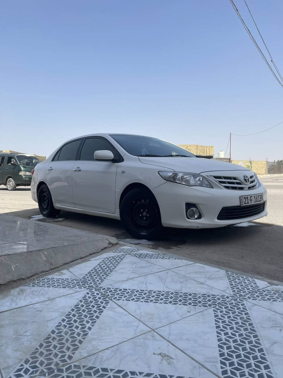 السلام عليكم كورله لبيع موديل ١٣ رقم سلميانه بسمي تحويل وكاله خليجي  محرك ١٨٠٠ كير مكينه شرط ترايك اسليمانيه  حداديه جديده 
تبريد خير من الله. 
بيه شويه جاملغ المامي كد شبر صبغ بيه بارد جاملغ خلفي جوه قبق البانزين كد شبر 

الباقي كفاله مكاني ناصريه مركز 
١٤٥ بيه مجال لطيبين 

رقمي ***********
