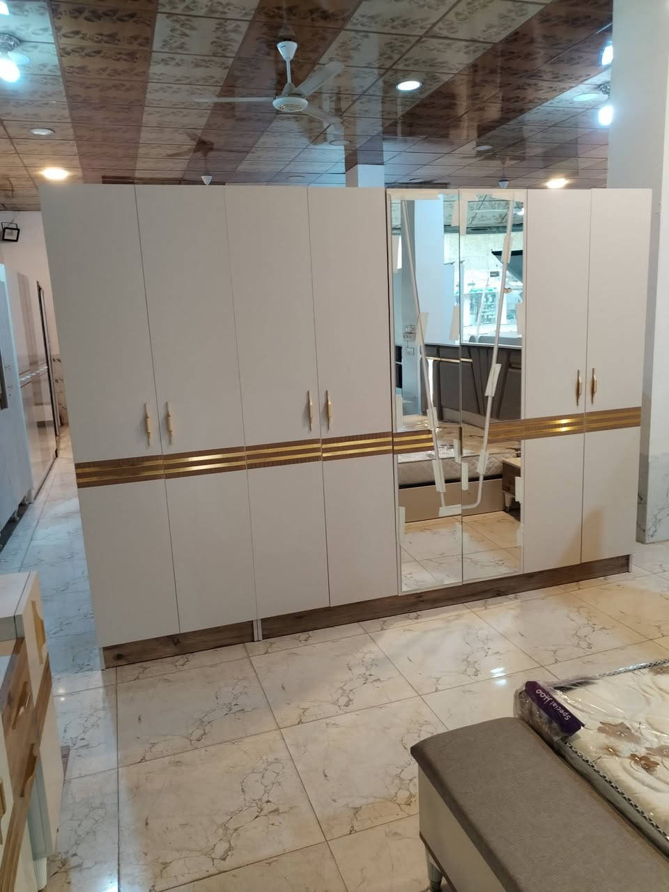 غرف نوم تركي جديد ومستعمل وتبديل القديم اب جديد عنوان اسرى ومفقودين للستفسار ***********
