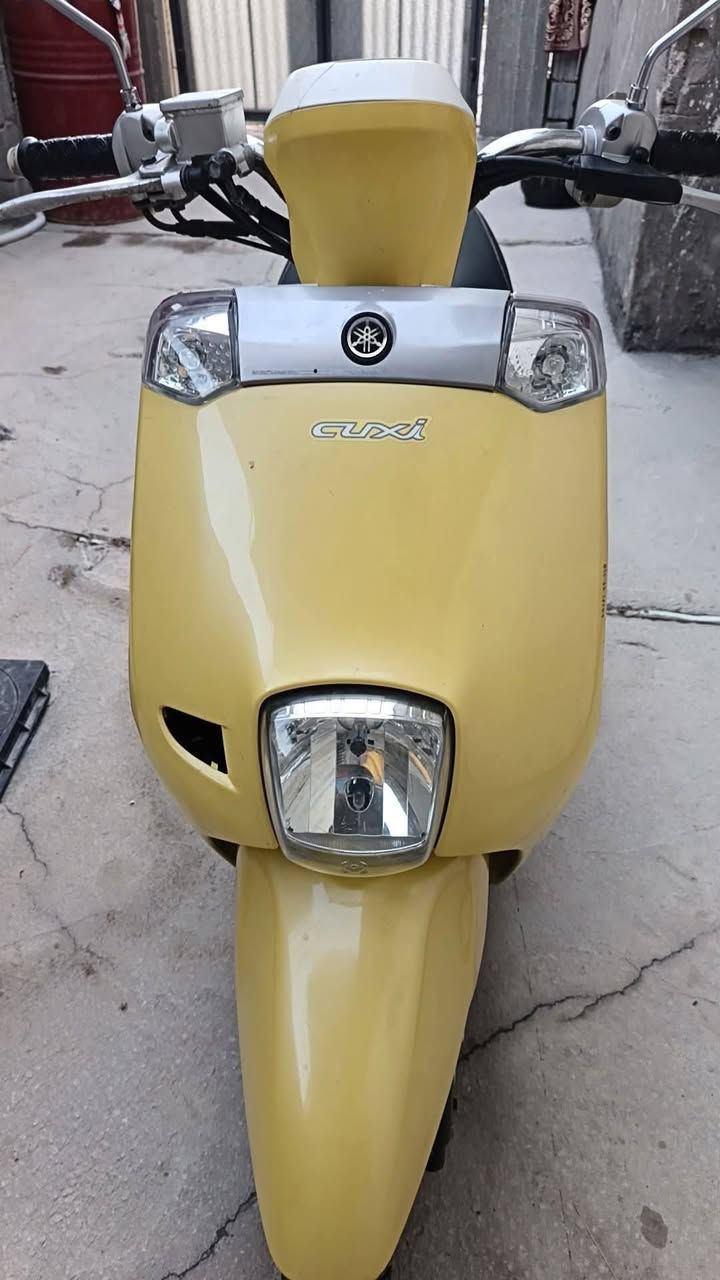 للبيع بوليسي امختمه كلها وكيلها الحمداني موديل 2016 الي ميعرف بيها لا يكسر بيها ياباني وليس صيني عنوان كربلاء  *********** السعر خاص ومعروفه اسعارهن هنه
