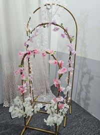 أقواس ورد • نفاخ • بدون ورد