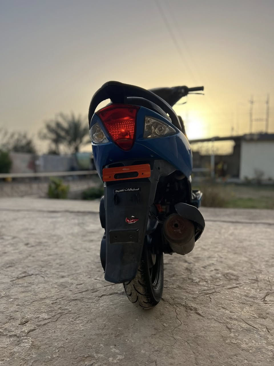 السلام عليكم البيع ماكس مضلع ياباني دراجة نضيفة خير من اللّٰه مكينة مكفولة من التبخير و التنقيص مفتوحه ولفات فقط دراجة شغلة نكرة سلف بكل وقت كفرات شوفت عينك نضيفات دراجة ترايك للكوت كهربائيات عداد سرعة عداد بانزين سكن هورن لايت عالي ناصي نقص بيهة ستناند تعليك بريك امامي فقط سعر 450 وبيهة مجال  للتواصل خاص او على الرقم
واتساب ***********
