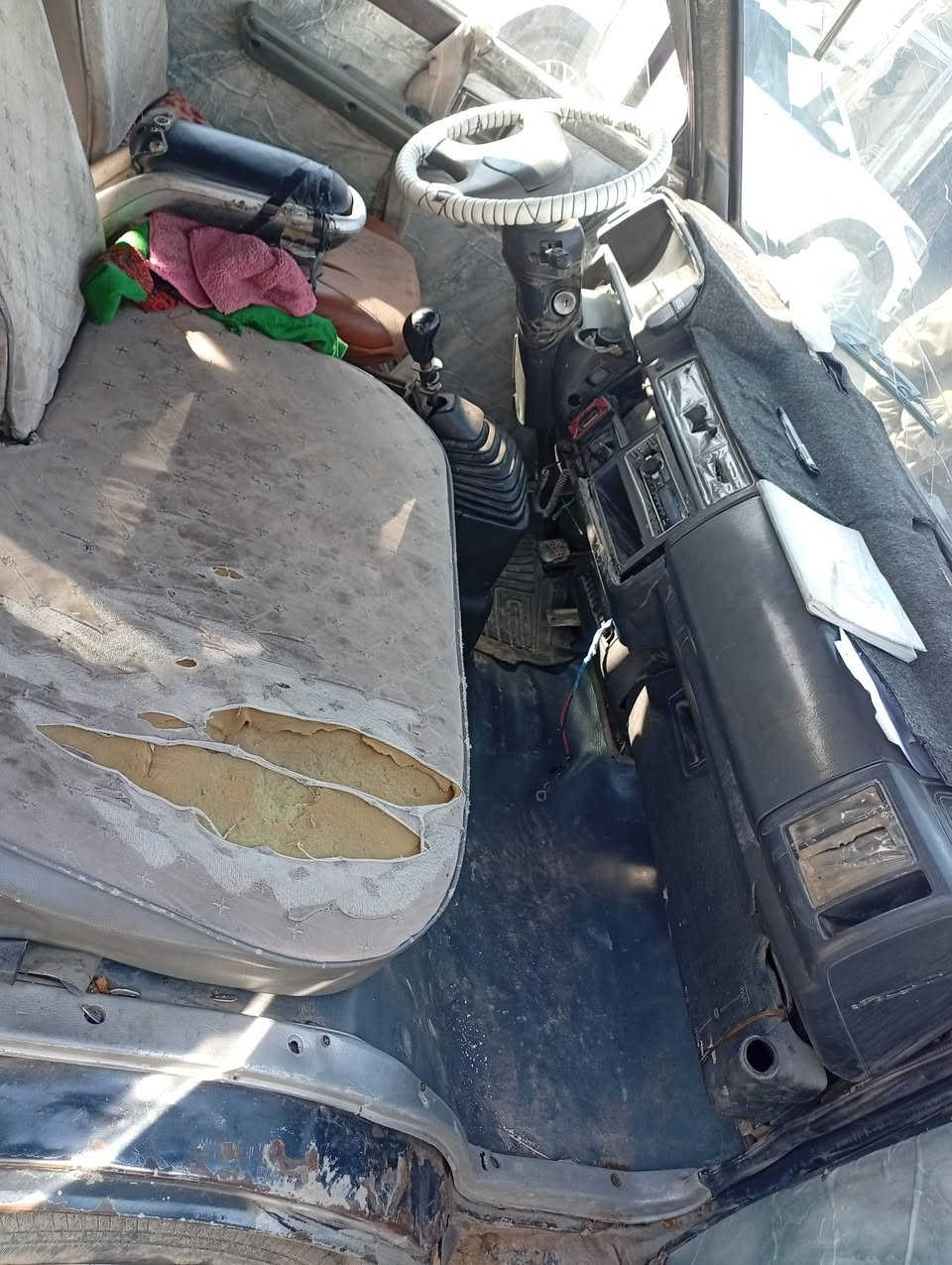 مرخصت مدير الكروب سياره بستا 95 بغداد انكليزي السنويه بسمي هزه جديده كير محرك اكسن مكفول السعر 40وبيها مجال الرقم*********** المكان بابل اسكندريه
