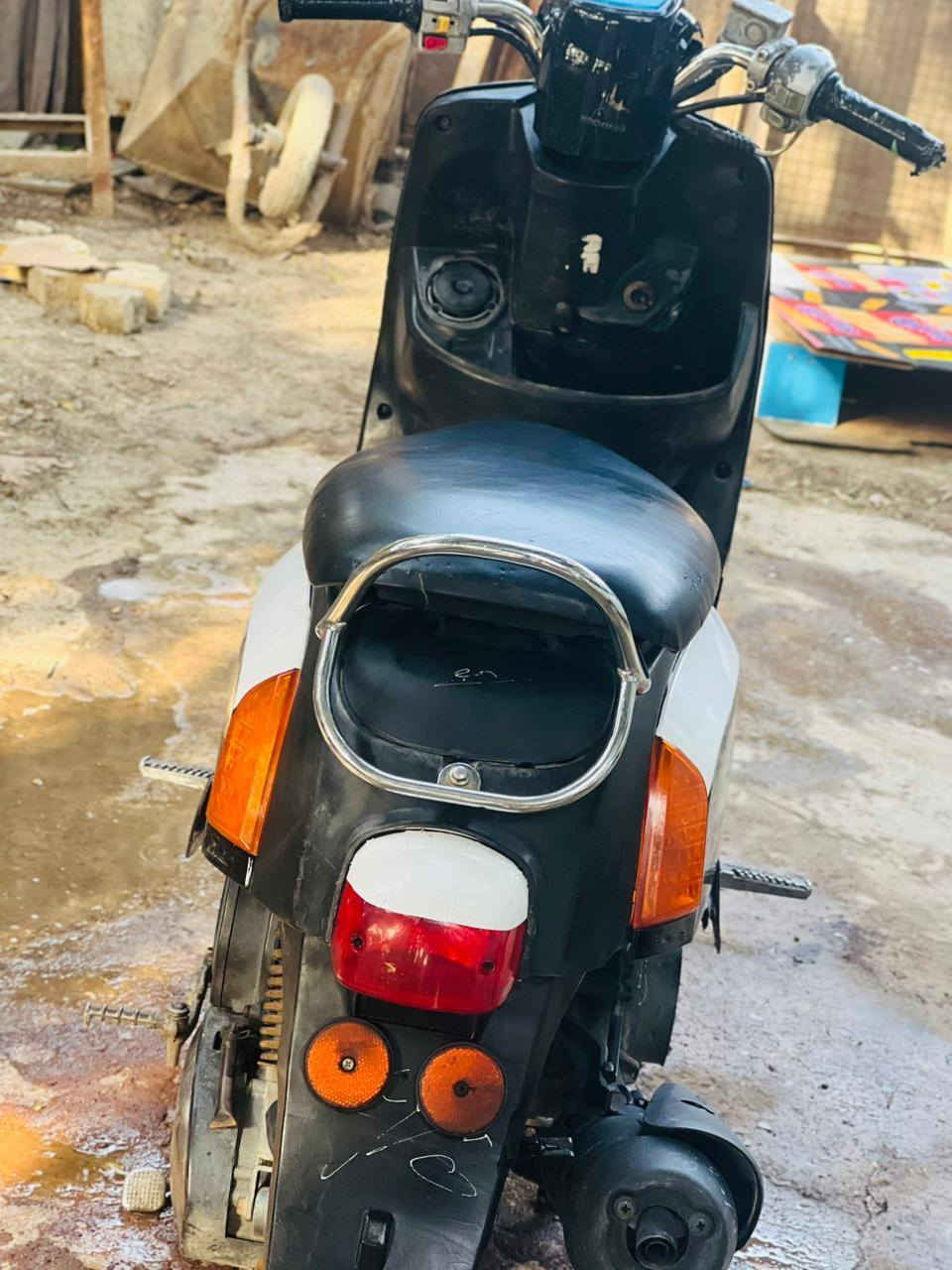 السلام عليكم دراجه بوليس كابريته..... للبيع دراجه نضيف ومكينه ناعمه الدراجه ما مفتوحه بلاد
السعر خاص
 ***********
