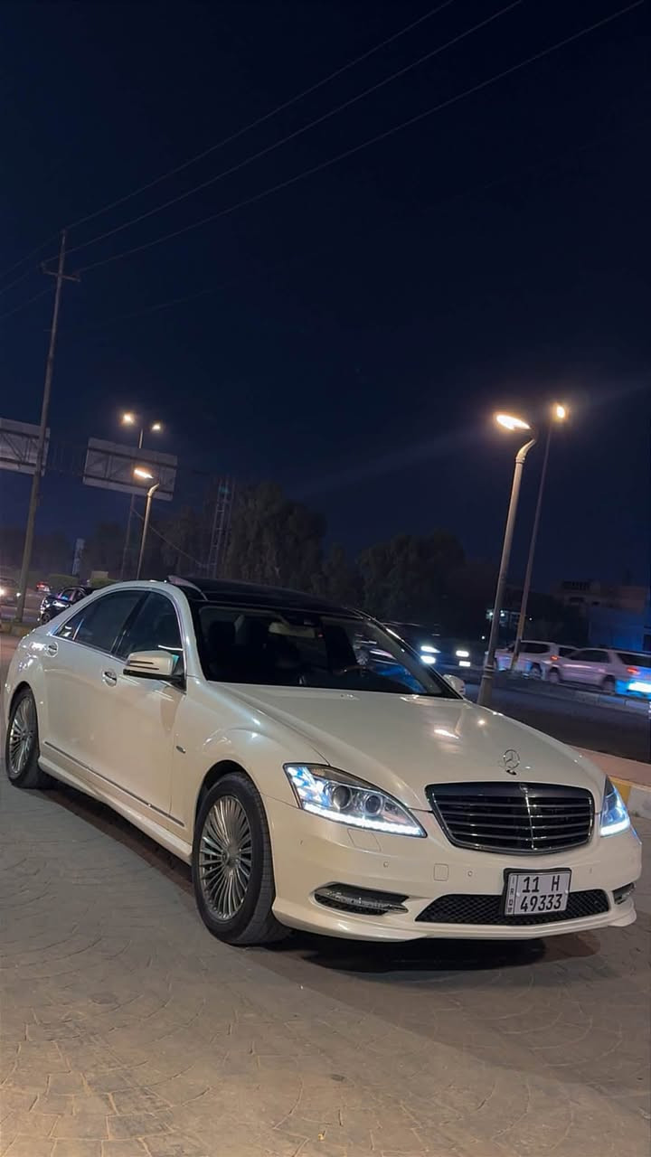 مارسيدس S550 فول موصفات 
صبغ فقط دعاميه اماميه 
السياره كلش جديده ماشيه قليل 
مكان السياره بغداد حي الخضراء 
***********
