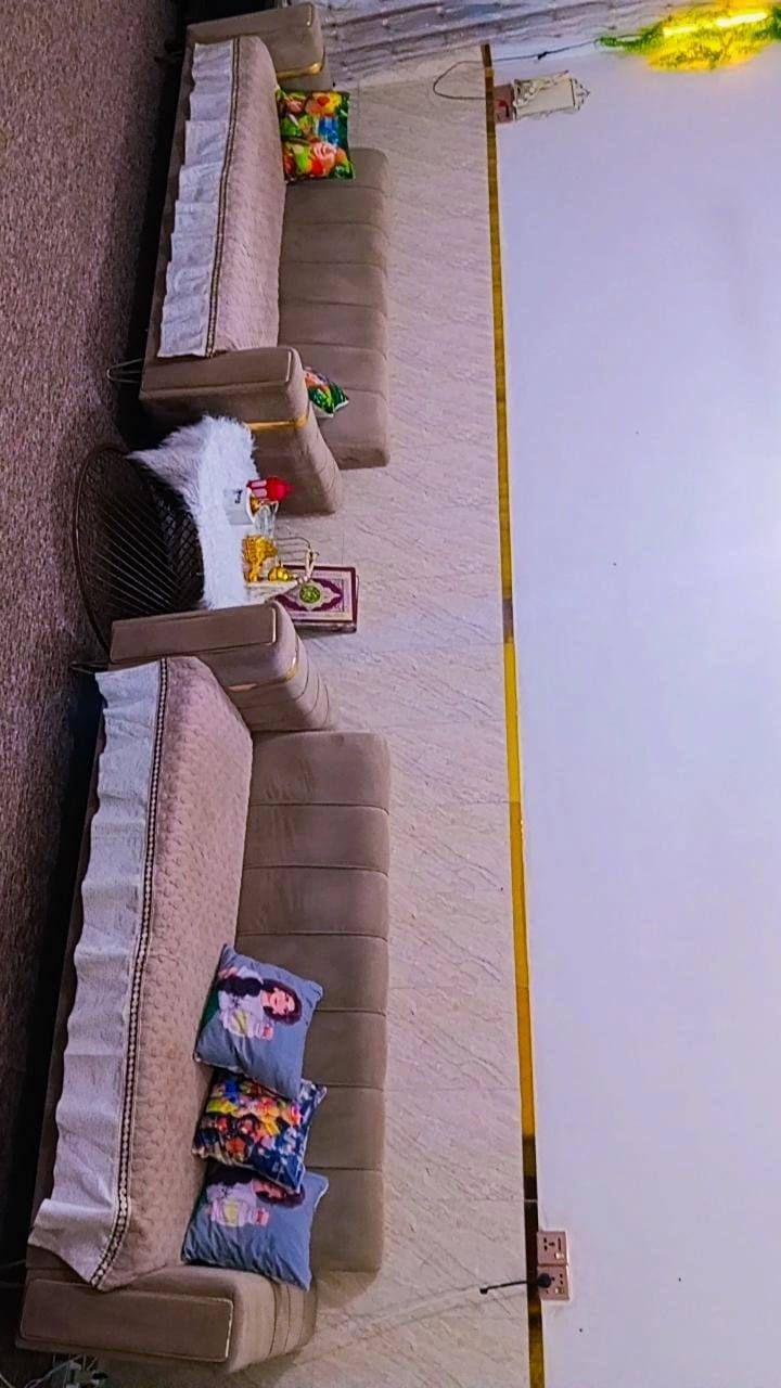 سلام عليكم تخم للبيع سعر ٣٠٠ قفل  مع الطبلات للحجز ***********
