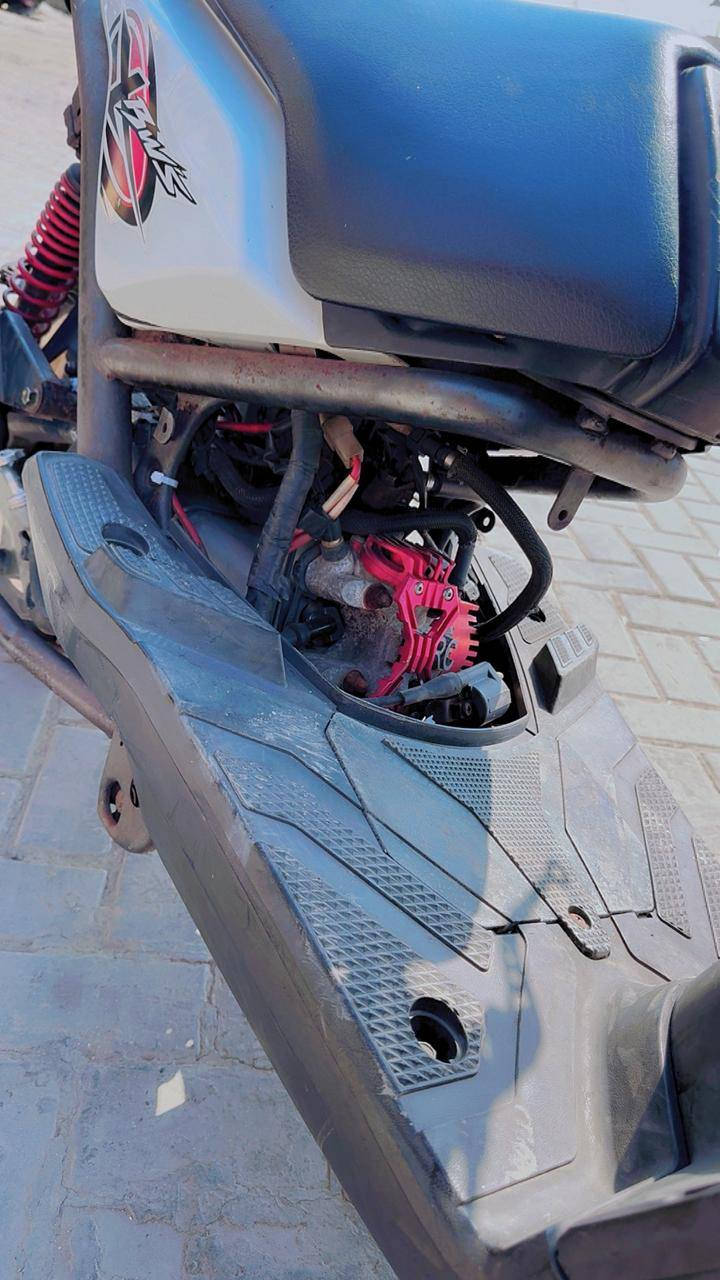 السلام عليكم متاح دراجه جبليه رمبه مزوده السعر مليون و300 للإستفسار اتصل على الرقم ***********
