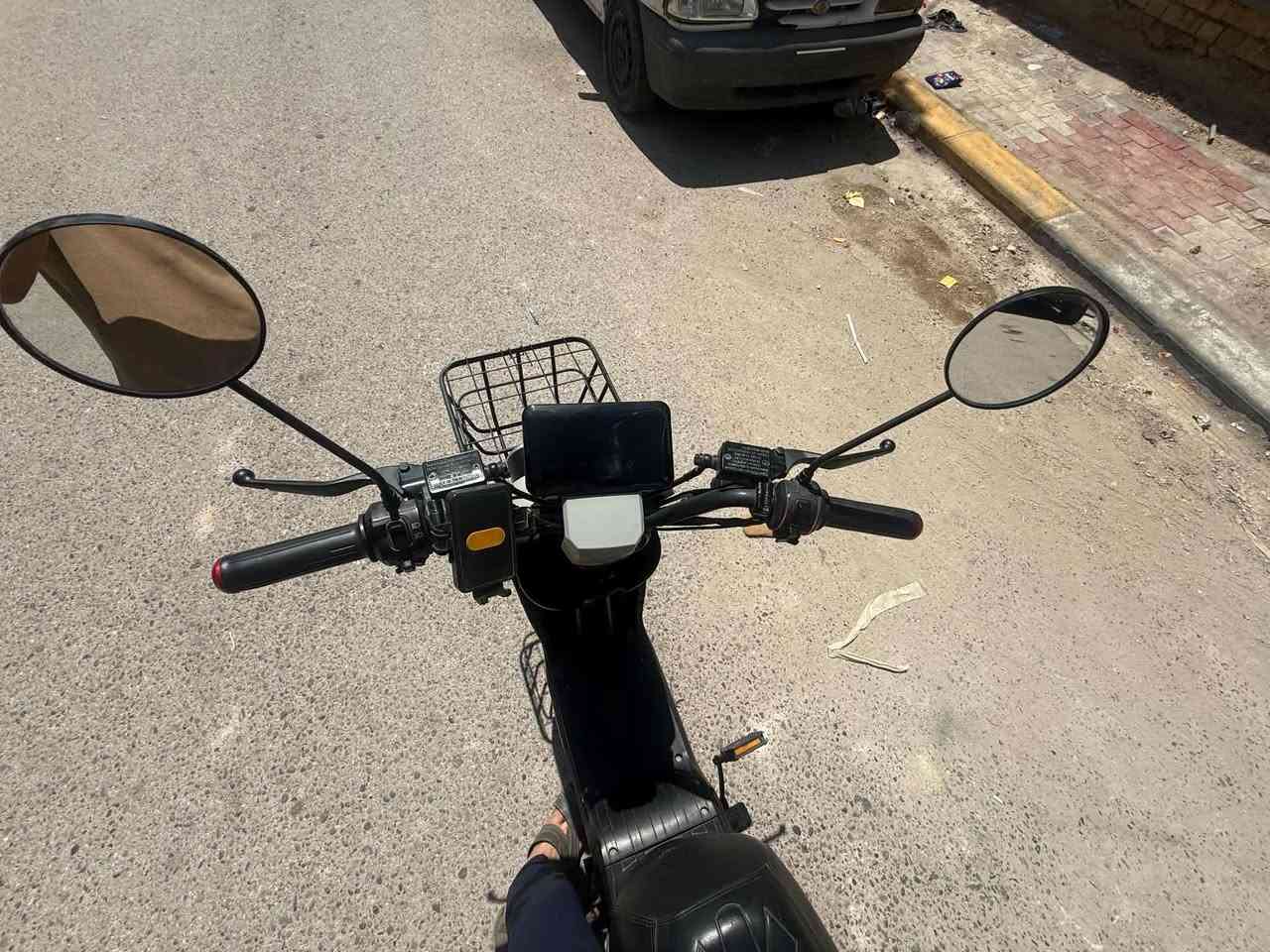 للبيع r8 شرط الشلعة و المعدل بطاريات ونلي الدراجة نضيفة كلش و مخزونة  تايرات جدد  الدراجة كاملة من كلشي السعر ٤٧٥ 
كربلاء حي المجتبى


**إذا كنت صاحب هذا الإعلان وتريد حذفه لأي سبب، رجاءا أرسل رسالة إلى الدعم الفني**